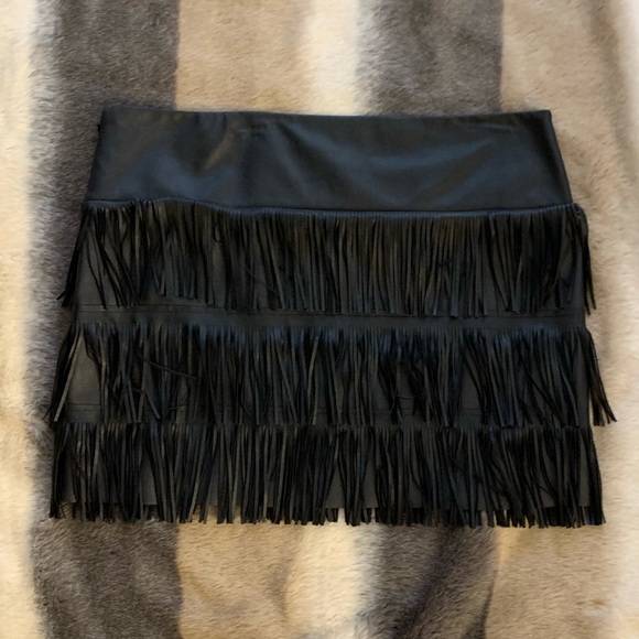 Gorgeous Vegan Leather Fringe Skirt - Picture 2 of 4